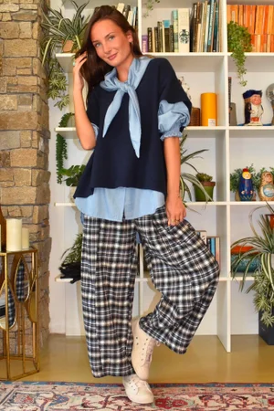 Caleb Plaid Brushed Cotton Relaxed Barrel Pant Navy